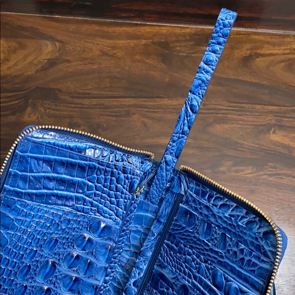 Go ahead and have a great time, with this wallet! - Picture 10 of 10